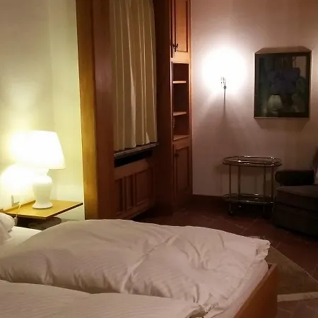 Spiegelberg Hotel